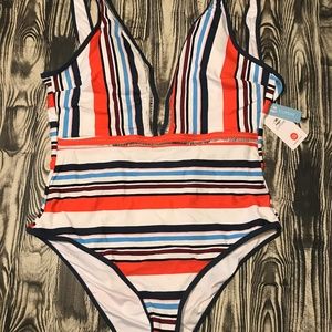 Cupshe one piece swimsuit XXL